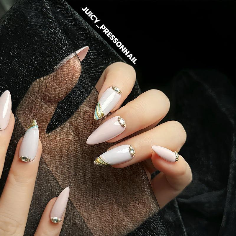 Pink&purple paintings  
Rich diamonds cute Manicure - JUICY Pressonnail - 