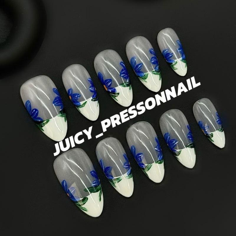 White French Flower Manicure - JUICY Pressonnail - 