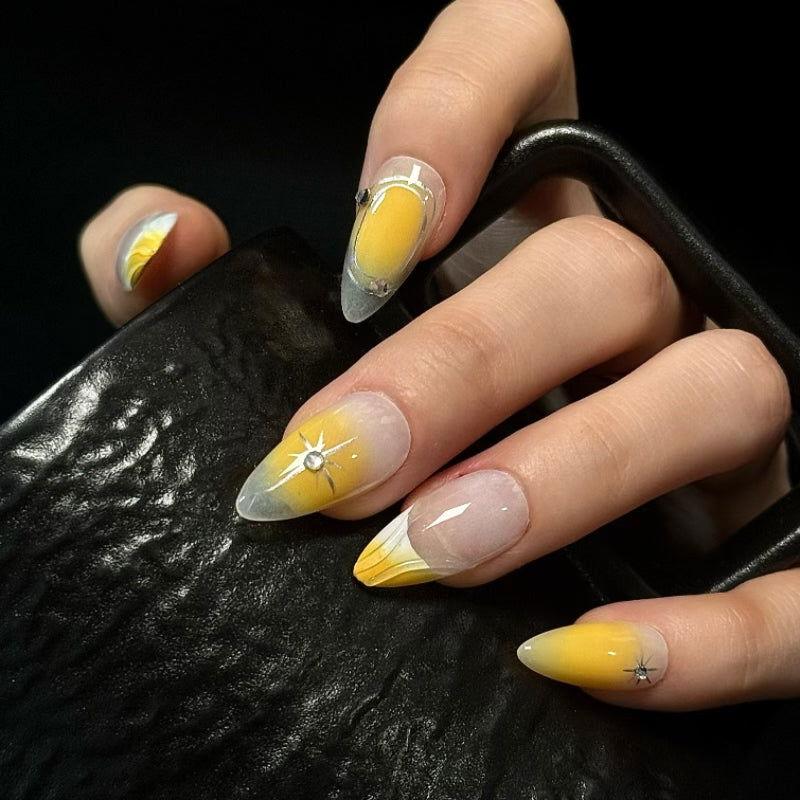 Yellow metallic techno manicure - JUICY Pressonnail - 